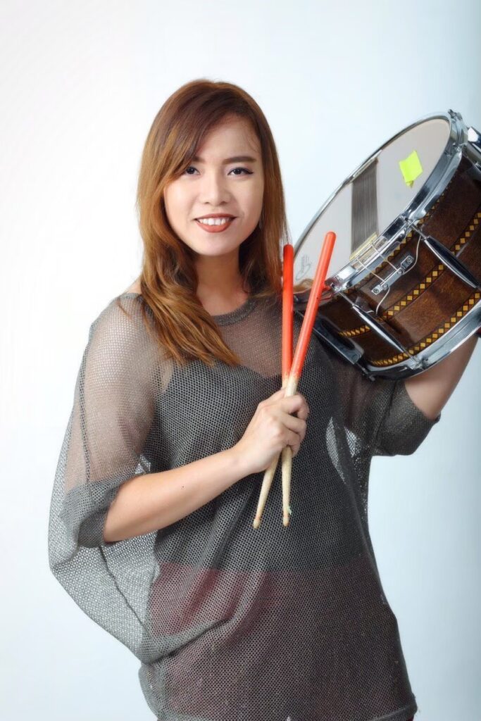 ครูขวัญ Miss Drummer